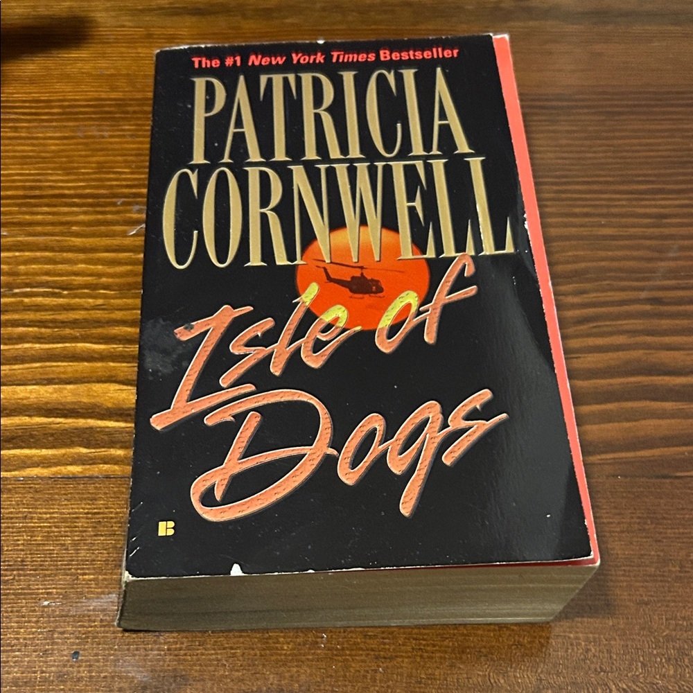 Patricia Cornwell 'Isle of Dogs' Book
